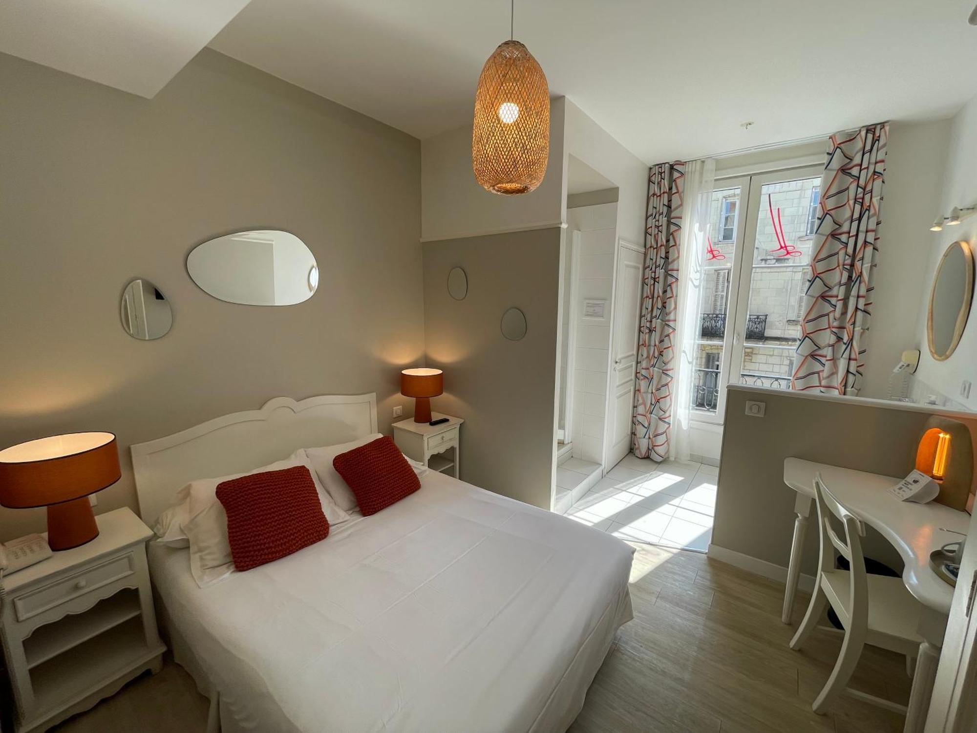 The Originals Boutique, Hotel Le Londres, Saumur Exterior photo